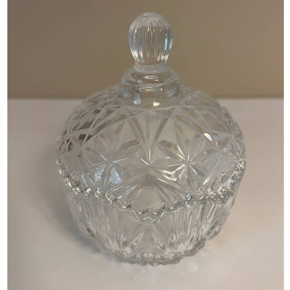 Blue Harbor Glass Candy Jar 5 1/2" Tall‎ x 4" Wide - Picture 1 of 4